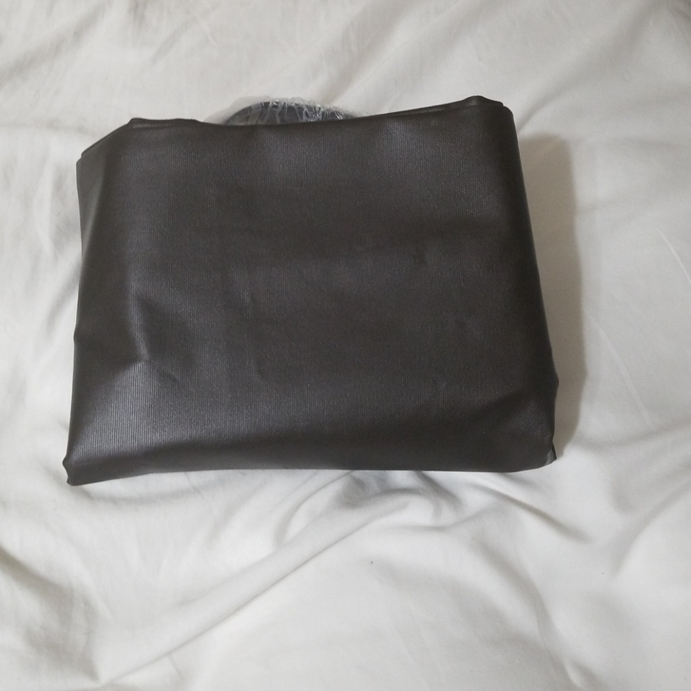 HUGE WEEKEND/TRAVEL BAG - Picture 7 of 7